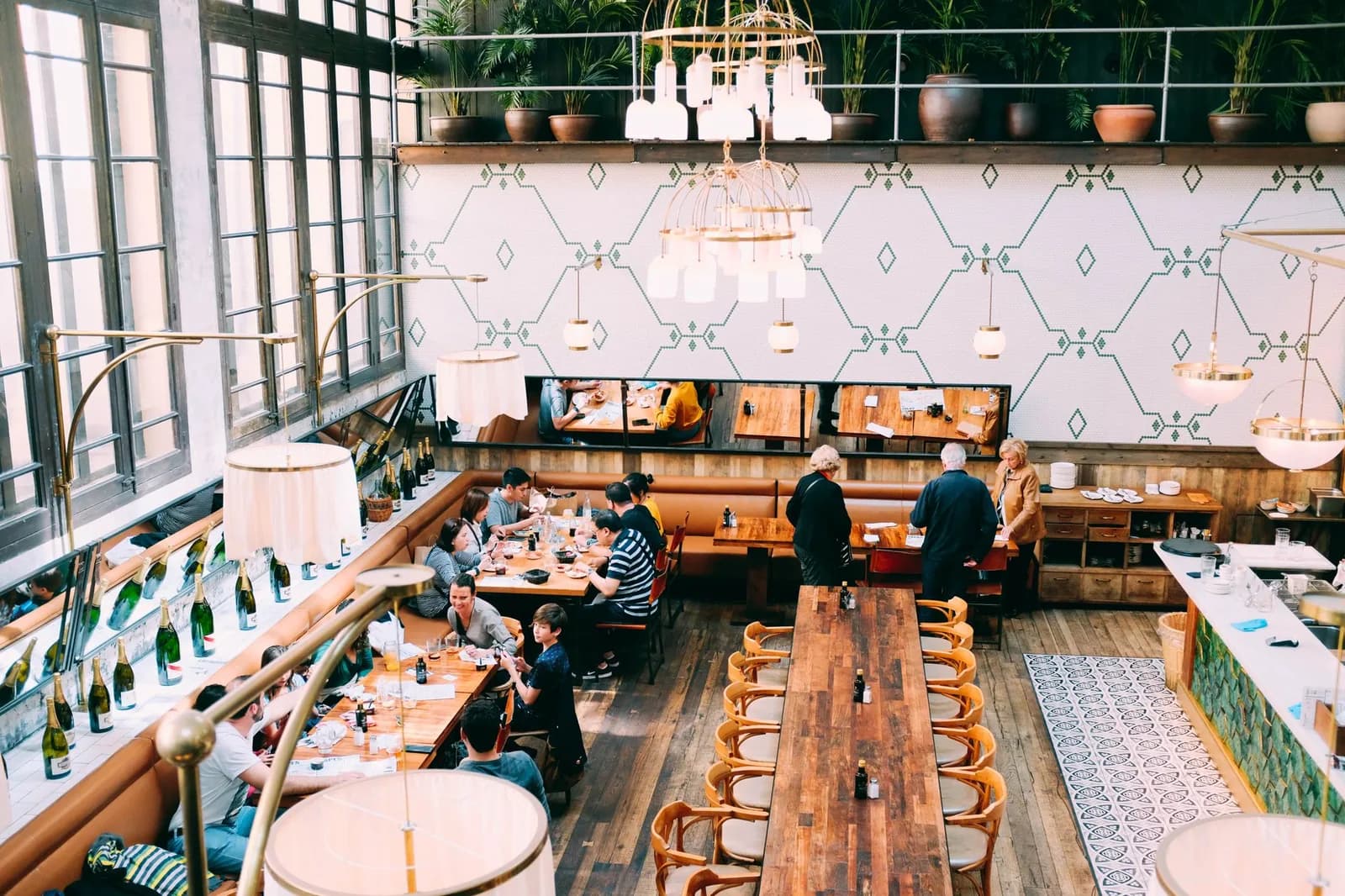 Retail-to-restaurant change of use, hourly